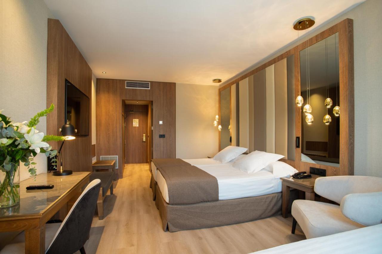 Hotel Granada Center Ngoại thất bức ảnh