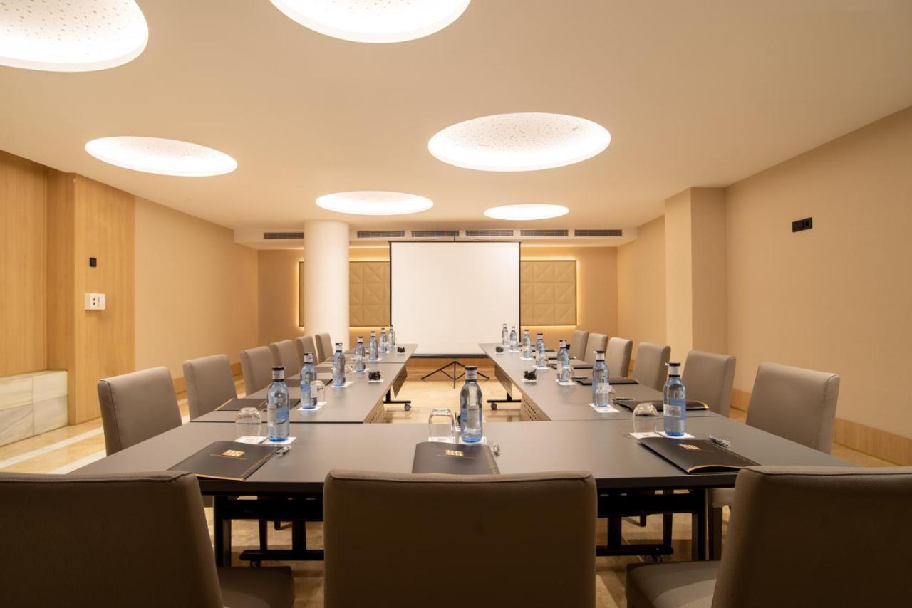 Hotel Granada Center Ngoại thất bức ảnh