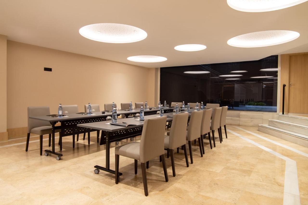 Hotel Granada Center Ngoại thất bức ảnh
