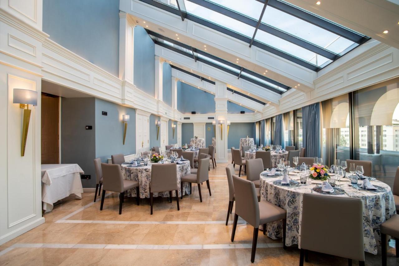 Hotel Granada Center Ngoại thất bức ảnh
